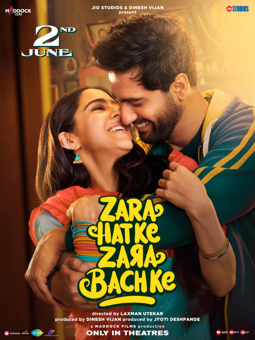 Zara Hatke Zara Bach Ke landscape poster